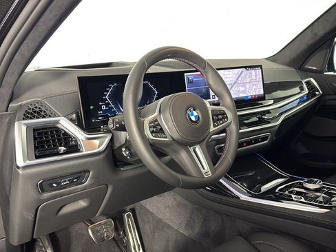 Used 2026 BMW X7 M60i AWD/4WD image 4