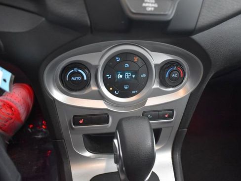 Used 2017 Ford Fiesta SE w/ Cold Weather Package image 20