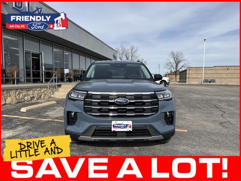 New 2026 Ford Explorer Active w/ Active Comfort Package AWD/4WD image 8