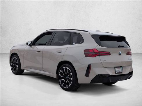 Used 2025 BMW X3 xDrive30i w/ Premium Package AWD/4WD image 8