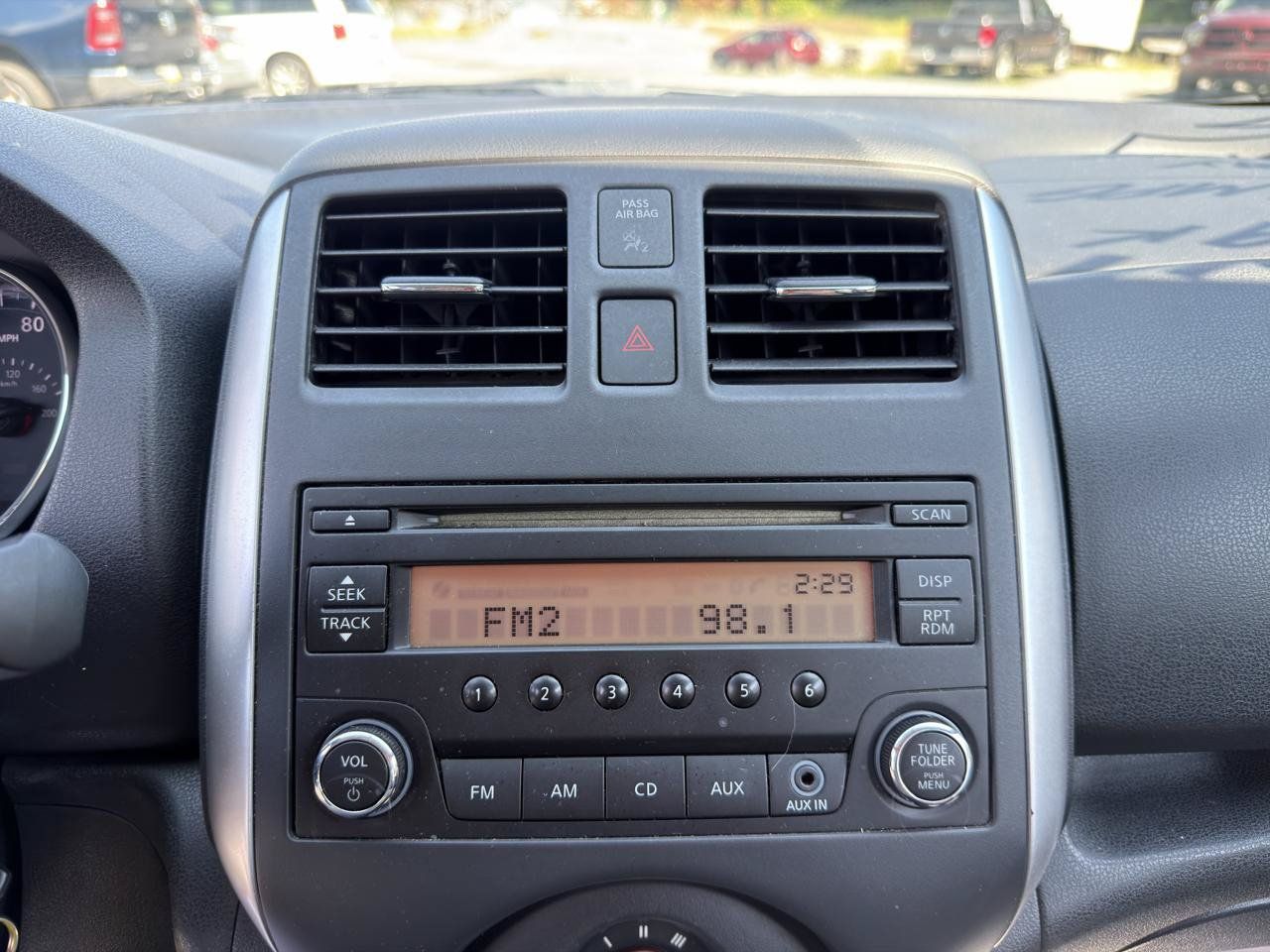 Used 2014 Nissan Versa Note SV FWD image 12