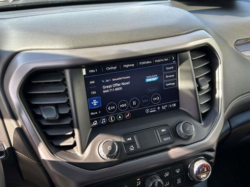Used 2023 GMC Acadia AT4 w/ Technology Package image 19