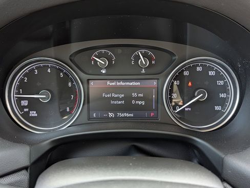 Used 2021 Buick Enclave Premium w/ Sun and Sites Package AWD/4WD image 39