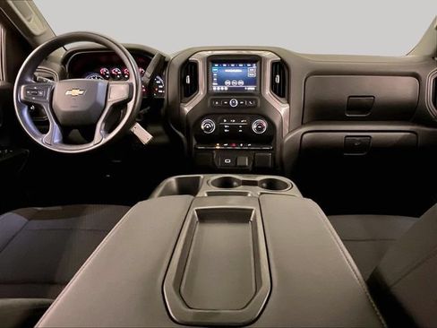 Used 2020 Chevrolet Silverado 1500 Custom w/ Custom Value Package AWD/4WD image 14