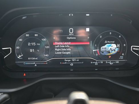 Used 2023 GMC Yukon XL Denali Ultimate AWD/4WD image 43