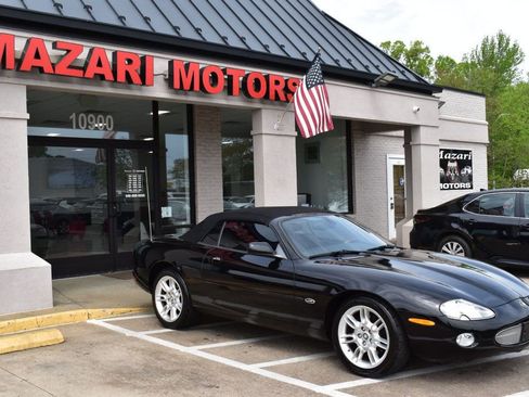 Used 2002 Jaguar XK8 Convertible RWD image 10