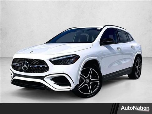 Used 2025 Mercedes-Benz GLA 250 image 1