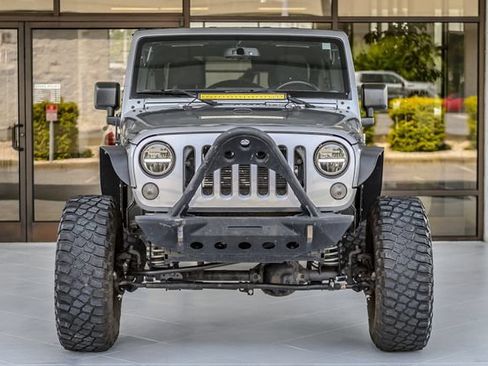 Used 2017 Jeep Wrangler Unlimited Sport w/ Quick Order Package 24S AWD/4WD image 5
