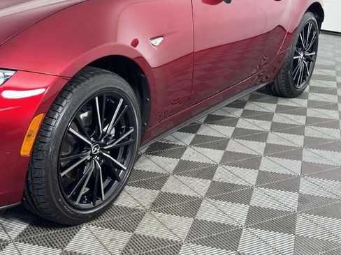 Used 2025 MAZDA MX-5 Miata Grand Touring w/ Weather Package RWD image 13