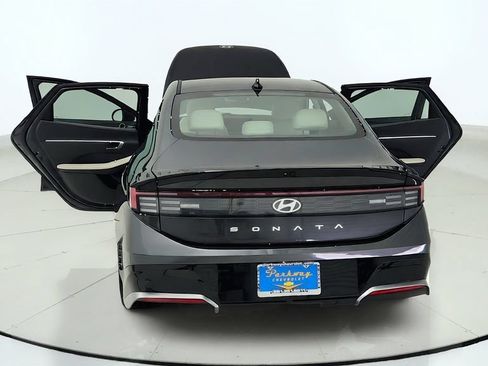 Used 2024 Hyundai Sonata SEL FWD image 13