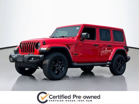 Used 2023 Jeep Wrangler Unlimited Sahara AWD/4WD image 13
