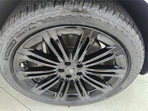 Used 2023 Land Rover Range Rover SE image 58