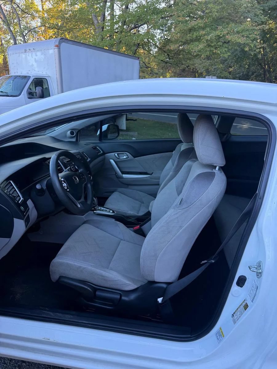 Used 2013 Honda Civic LX image 11