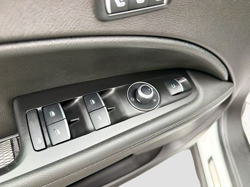 Used 2024 Alfa Romeo Stelvio Sprint AWD/4WD image 8