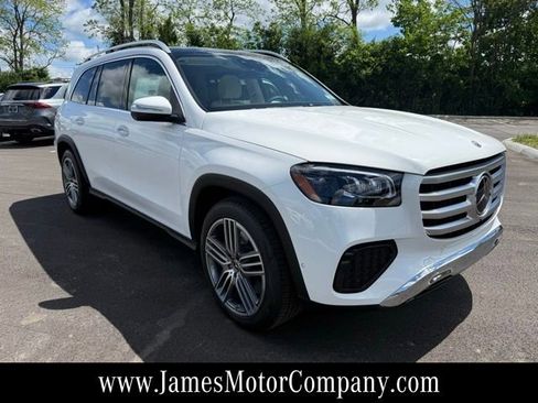New 2026 Mercedes-Benz GLS 450 4MATIC image 3