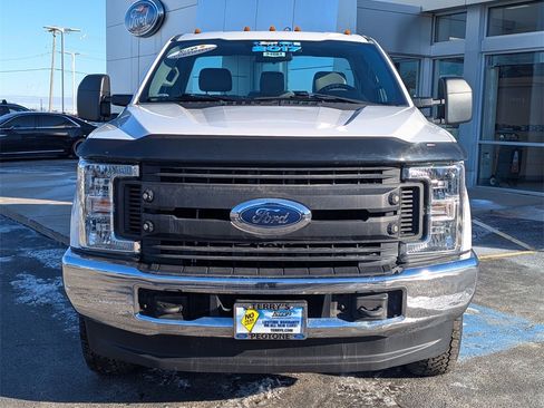 Used 2017 Ford F350 XL image 8