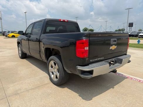 Used 2018 Chevrolet Silverado 1500 LT w/ Texas Edition RWD image 6