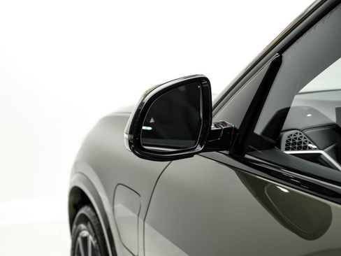 Used 2024 BMW X5 xDrive50e w/ M Sport Package AWD/4WD image 40