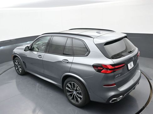 New 2026 BMW X5 xDrive40i w/ M Sport Package image 34