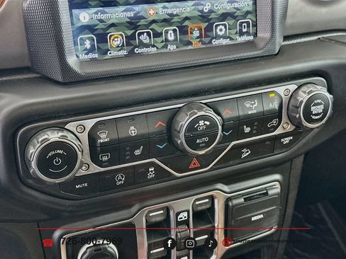 Used 2020 Jeep Wrangler Unlimited Rubicon AWD/4WD image 16