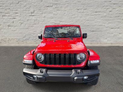 Used 2024 Jeep Gladiator Sport
