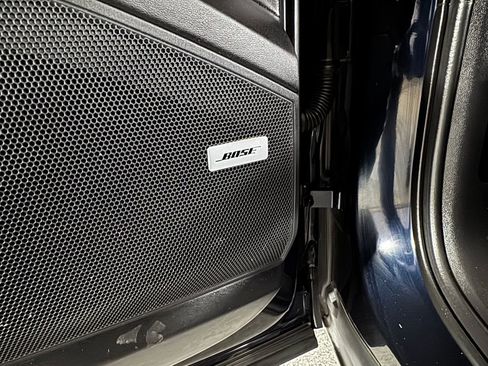 Used 2022 Porsche Cayenne S image 42