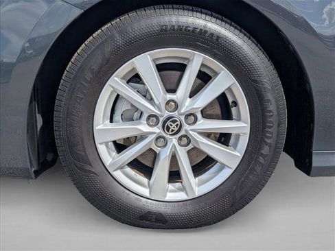 Used 2025 Toyota Camry LE image 22