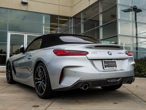 Used 2020 BMW Z4 sDrive30i w/ Executive Package image 11