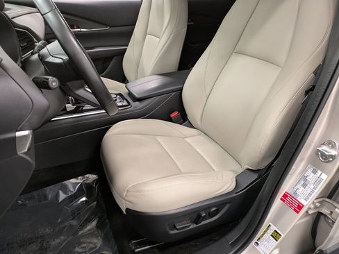 Certified 2023 MAZDA CX-30 AWD 2.5 S w/ Preferred Package image 9