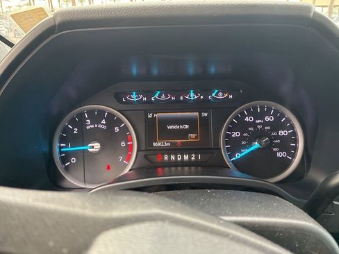 Used 2020 Ford F250 XLT w/ FX4 Off-Road Package image 14