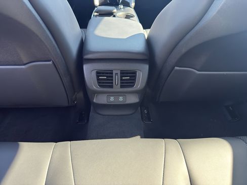 Used 2025 Acura TLX w/ Technology Package image 14