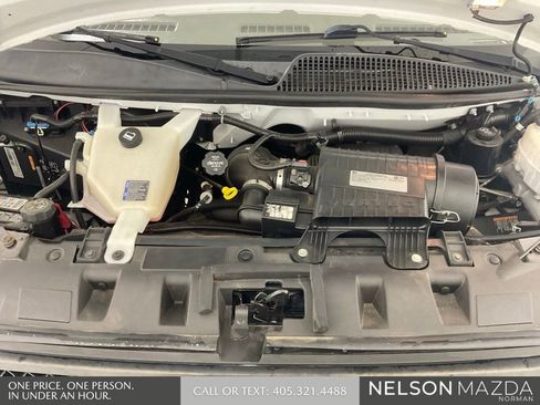 Used 2020 Chevrolet Express 3500 LT w/ LT Preferred Equipment Group RWD image 32