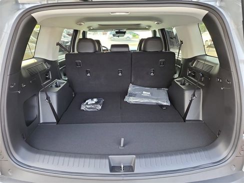 New 2025 Hyundai Santa Fe XRT image 8