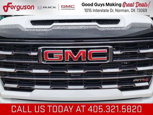 New 2026 GMC Sierra 2500 AT4 w/ AT4 Premium Plus Package AWD/4WD image 9