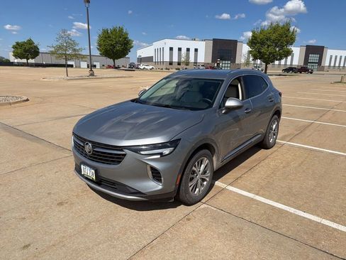 Used 2023 Buick Envision Preferred FWD image 2