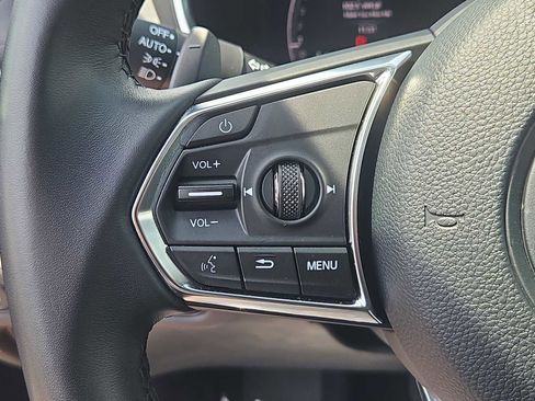 Used 2025 Acura MDX SH-AWD image 25