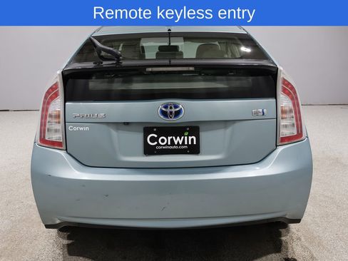 Used 2013 Toyota Prius Three image 3