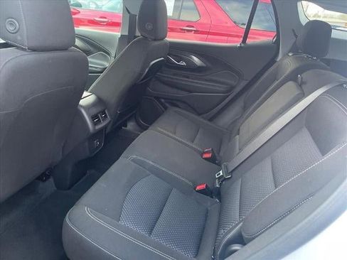 Used 2024 GMC Terrain SLE image 17