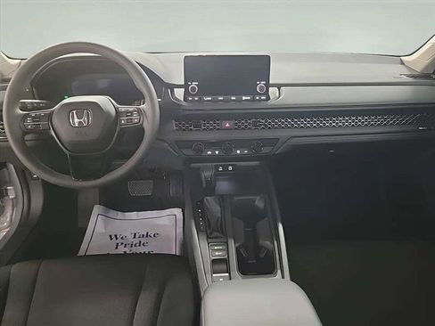 Used 2023 Honda Accord LX image 10