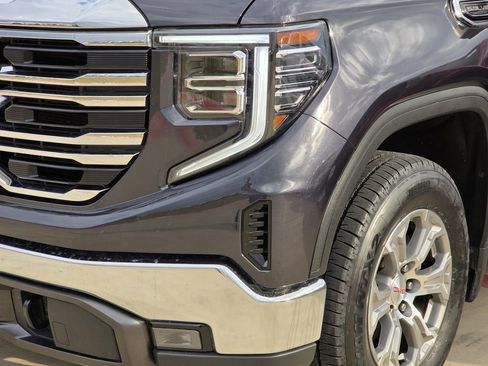 Used 2024 GMC Sierra 1500 SLT image 6
