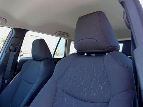 Certified 2022 Toyota Corolla Cross LE AWD/4WD image 12