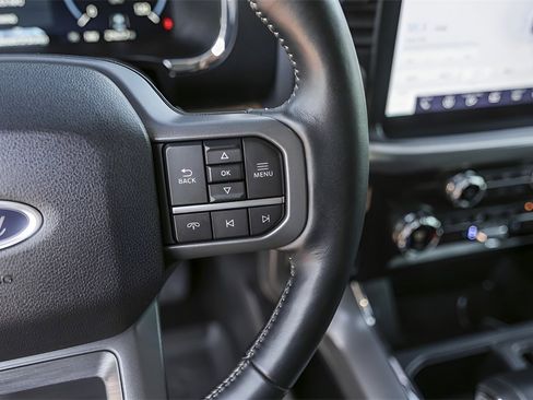 Used 2021 Ford F150 Lariat w/ Equipment Group 502A High image 16