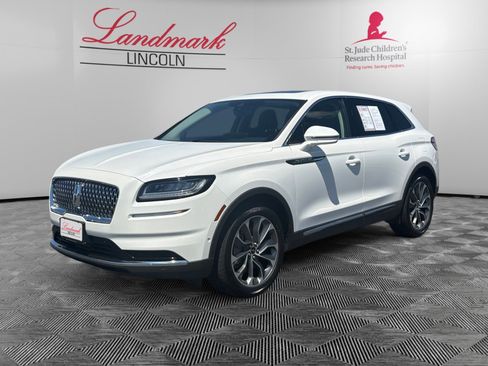 Certified 2023 Lincoln Nautilus Reserve w/ Equipment Group 201A AWD/4WD image 1
