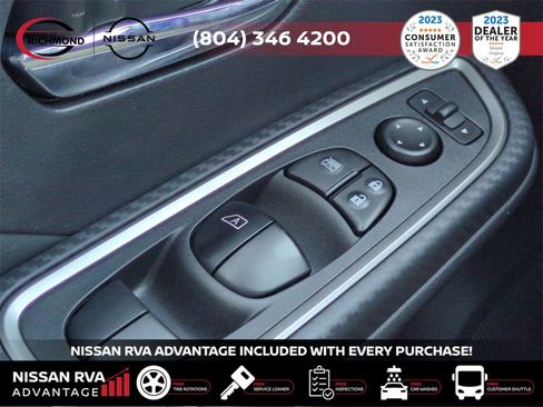 New 2025 Nissan Versa SR w/ Trunk Package image 23