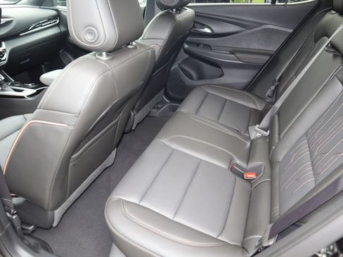Used 2026 Buick Envista Sport Touring FWD image 17