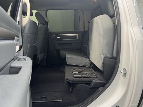 Used 2019 RAM 1500 Classic Warlock image 28