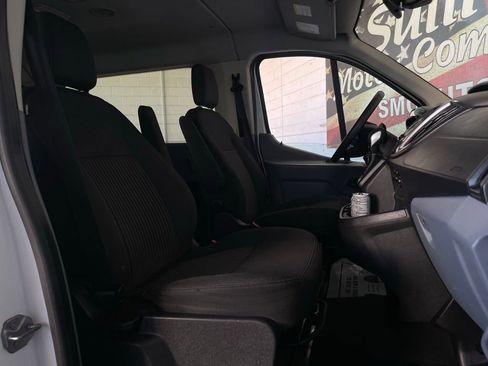 Used 2018 Ford Transit 350 XLT image 15