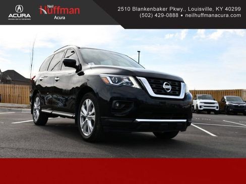 Used 2018 Nissan Pathfinder SL w/ SL Premium Package image 1