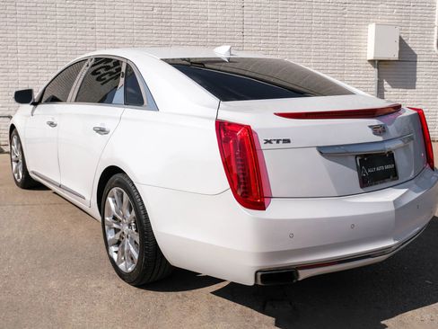 Used 2016 Cadillac XTS Premium FWD image 10