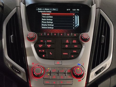 Used 2017 GMC Terrain SLE FWD image 25